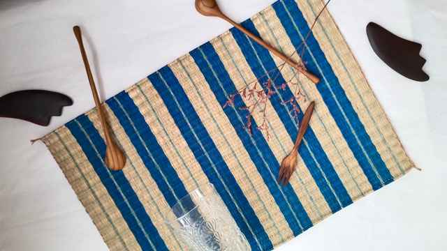 eco-friendly sedge jute placemat blue stripe