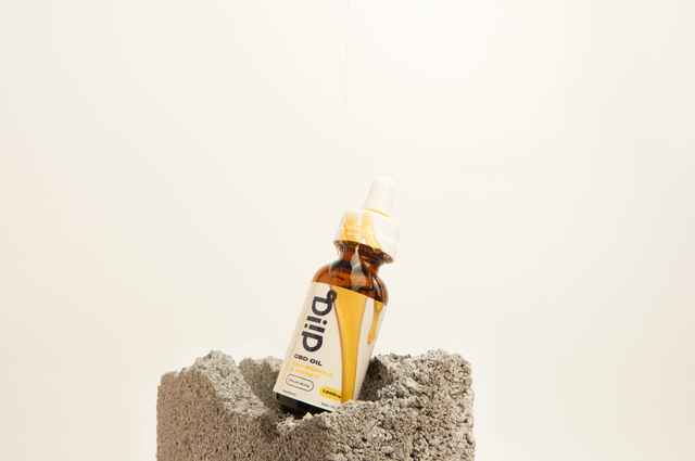 Diip | CBD DAILY OIL 1000MG - Chamomile & Honey (BOTTLE)