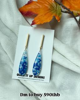 Long oblong dangle 