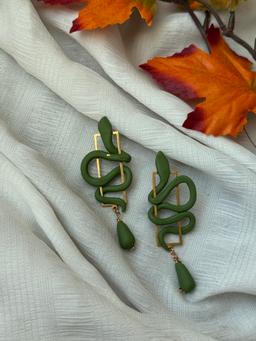 Olive serpents