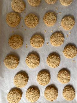 Tahini-Almonds Cookies