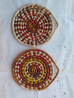 handmade natural fiber table mat round design